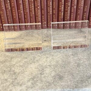 Lilly Pulitzer Clear Acrylic SUNNY DAYS AHEAD Note Calendar Holders 4x2.75x.5